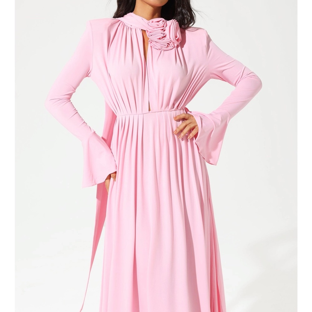 Rossella Jardini Pink Mock Neck Bell Sleeve Gown